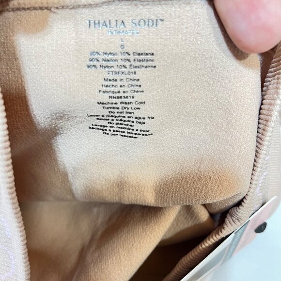 Thalia Sodi Seamless Shaping Shorts Firm Control Shapewear With Lace Trim L‎ - Picture 6 of 7